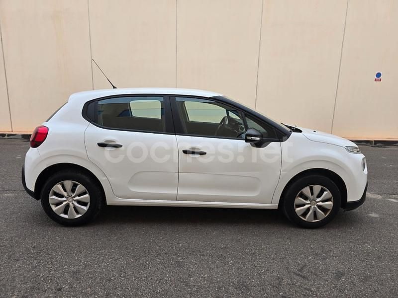 Usado Citroën C3 Feel 68 CV (50 kW) 2017 Blanco Utilitario