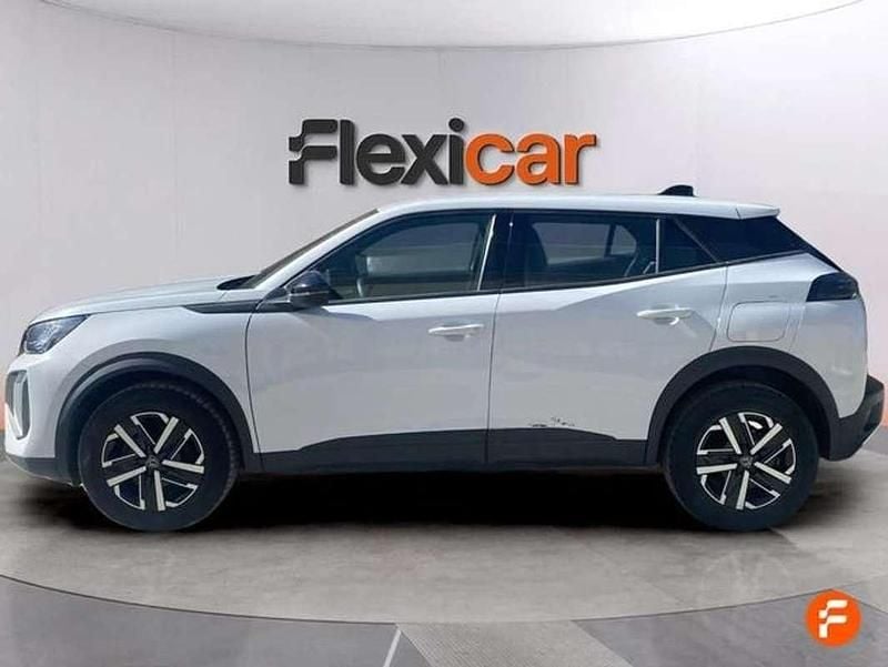 Usado Peugeot 2008 Active 102 CV (75 kW) 2023 Blanco SUV