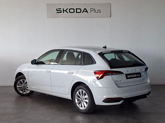 Nuevo Skoda Scala 116 CV (85 kW) 2025 Blanco Utilitario