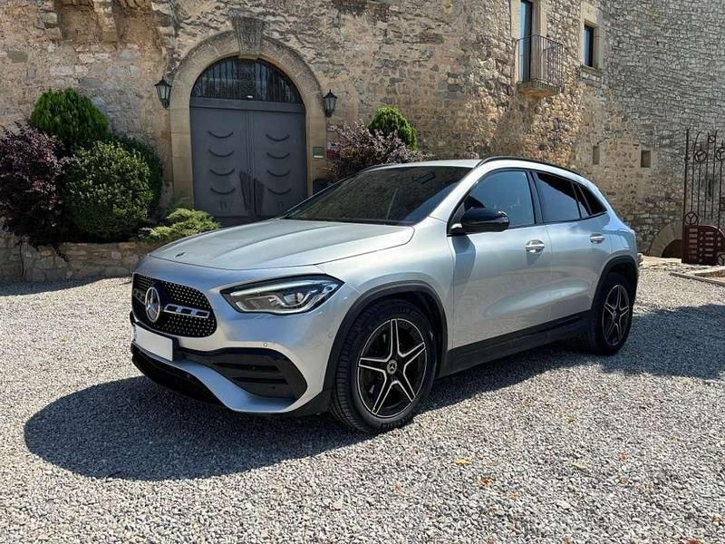 Gris Usado 2021 Mercedes GLA200 SUV | 36.500 € (Precio justo) - Imagen 1/4