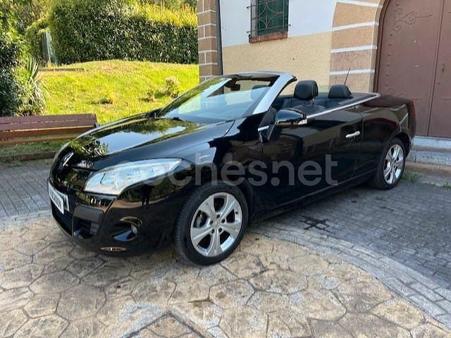 Negro Usado 2012 Renault Mégane Cabriolet Dynamique Descapotable | 9900 € - Imagen 1/4