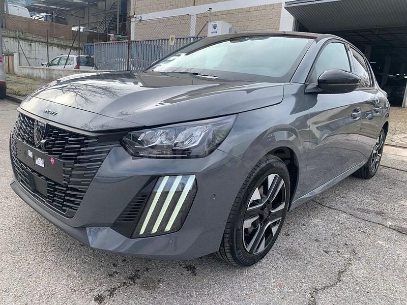 Nuevo Peugeot 208 Allure 110 CV (80 kW) 2025 Gris / plata Utilitario