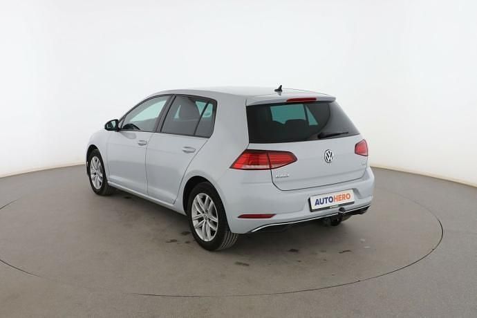 Usado VW Golf VII Advance 125 CV (91 kW) 2017
