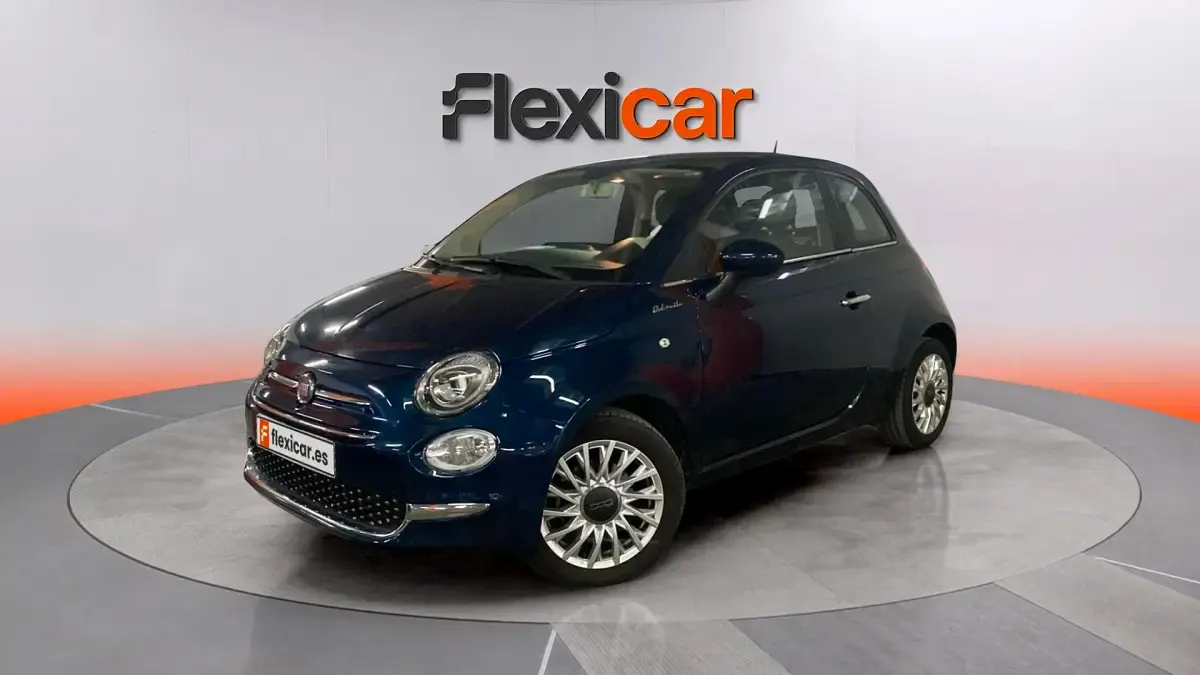 Usado Fiat 500 Dolcevita 71 CV (52 kW) 2021 Azul Berlina