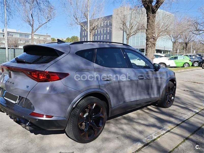 Usado Cupra Formentor VZ 310 CV (228 kW) 2022 Gris / plata SUV