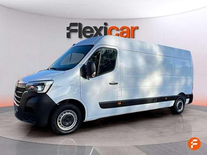 Usado Renault Master 150 CV (110 kW) 2024 Blanco Monovolumen