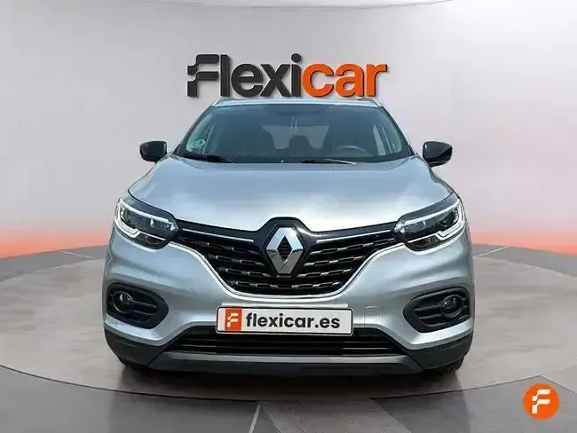 Usado Renault Kadjar Equilibre 140 CV (102 kW) 2022 Gris SUV
