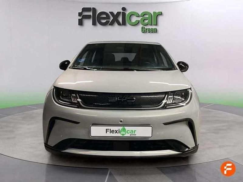 Usado BYD Dolphin Comfort 150 kW (204 CV) 2024 Blanco Utilitario