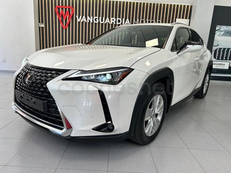 Usado Lexus UX Business Edition 184 CV (135 kW) 2022 Blanco SUV