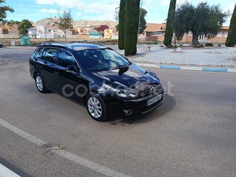 Negro Usado 2010 VW Golf VI Advance Familiar | 4900 € (Buen precio) - Imagen 1/4