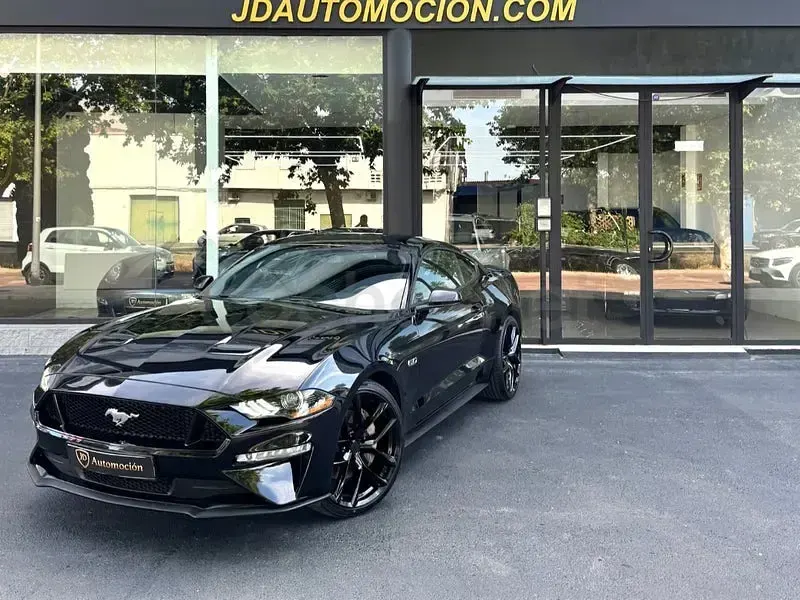 Usado Ford Mustang GT 450 CV (330 kW) 2018 Negro Coupe