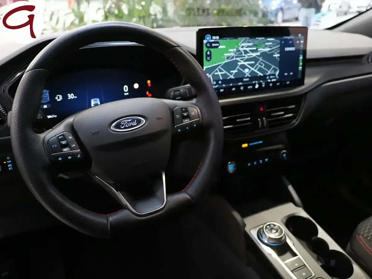 Usado Ford Kuga ST-Line 243 CV (178 kW) 2024 Negro SUV