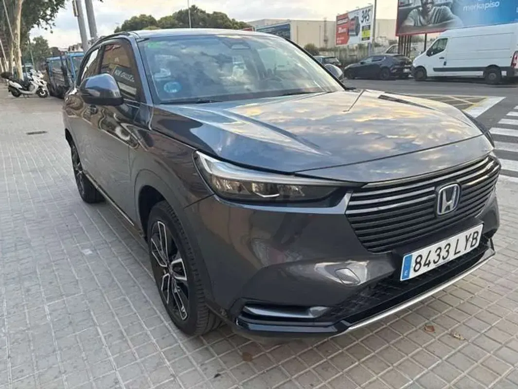 Usado Honda HR-V Advance 131 CV (96 kW) 2022 Gris SUV