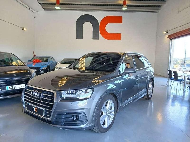 Gris Usado 2018 Audi Q7 Sport SUV | 35.500 € (Buen precio) - Imagen 1/4