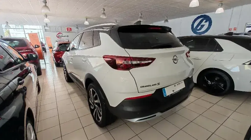 Usado Opel Grandland X Ultimate 131 CV (96 kW) 2019 Otro SUV