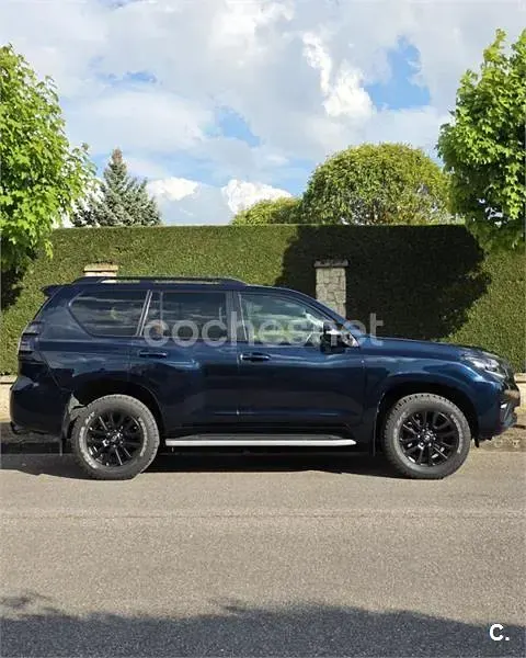 Używany Toyota Land Cruiser Limited 204 KM (150 kW) 2022 Niebieski SUV