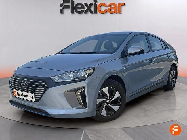Usado Hyundai Ioniq 141 CV (103 kW) 2017 Gris Utilitario