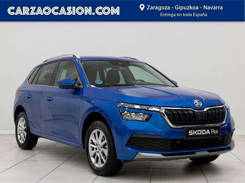 Usado Skoda Kamiq Ambition 110 CV (80 kW) 2022 Azul SUV