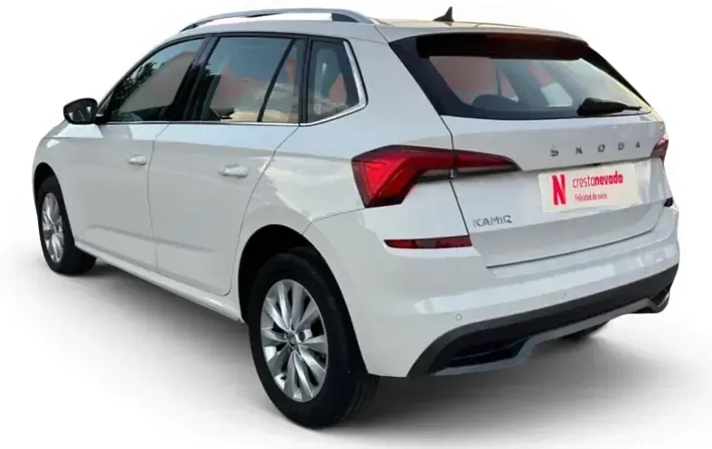 Usado Skoda Kamiq Ambition 110 CV (80 kW) 2021 SUV