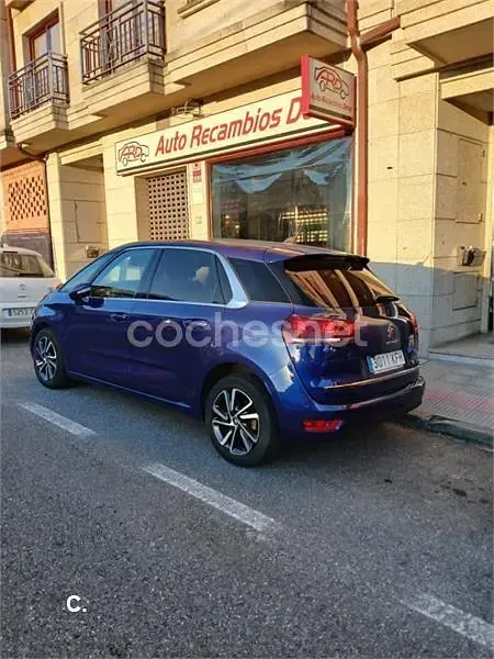 Usado Citroën C4 Picasso Rip Curl 130 CV (95 kW) 2017 Azul Monovolumen