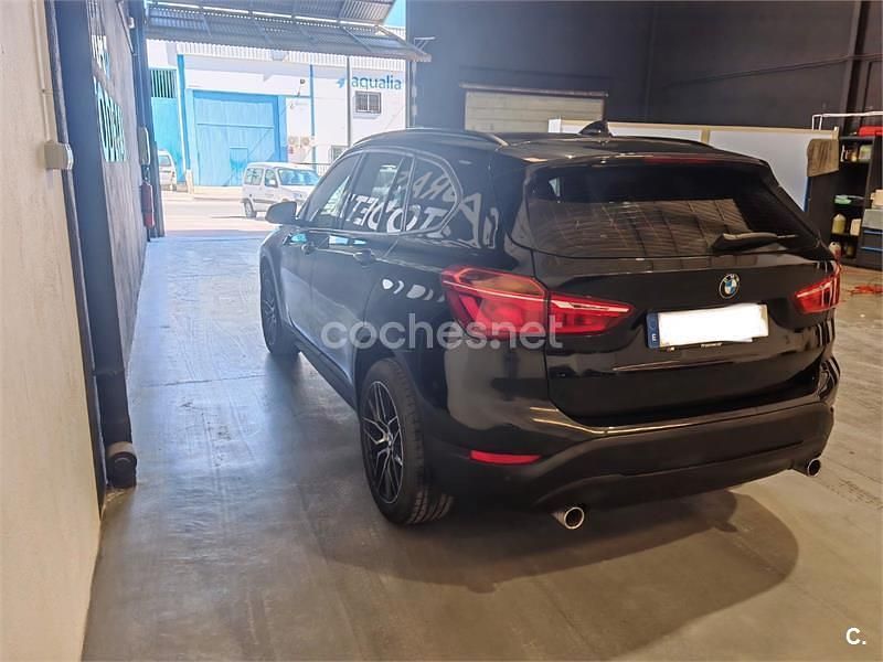 Usado BMW X1 150 CV (110 kW) 2018 Negro SUV