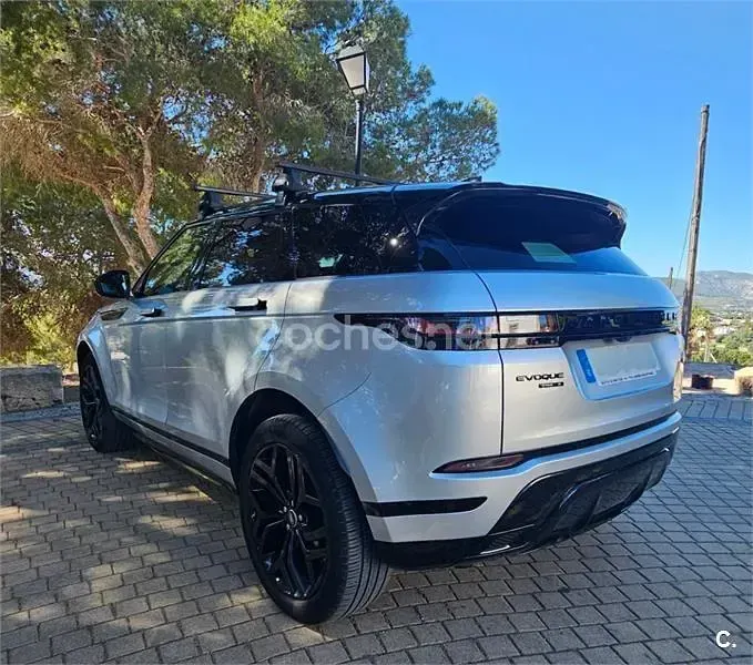Usado Land Rover Range Rover evoque R-Dynamic 150 CV (110 kW) 2020 Gris / plata SUV