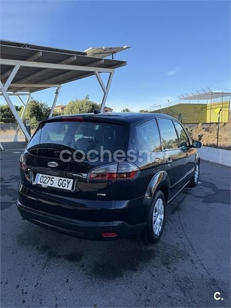Usado Ford S-MAX Trend 140 CV (102 kW) 2008 Negro Monovolumen