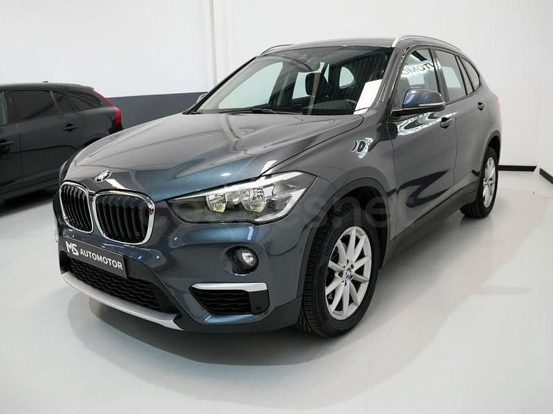 Usado BMW X1 Comfort Edition 116 CV (85 kW) 2019 Gris / plata SUV