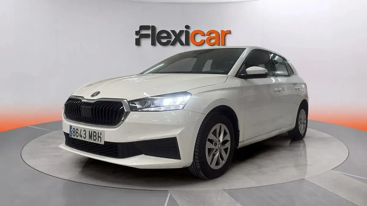 Occasion Skoda Fabia Ambition 80 PK (58 kW) 2022 Wit Hatchback