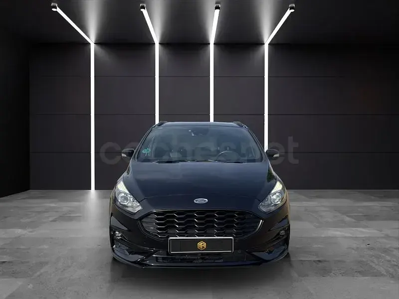 Usado Ford S-MAX ST-Line 190 CV (139 kW) 2021 Negro Monovolumen