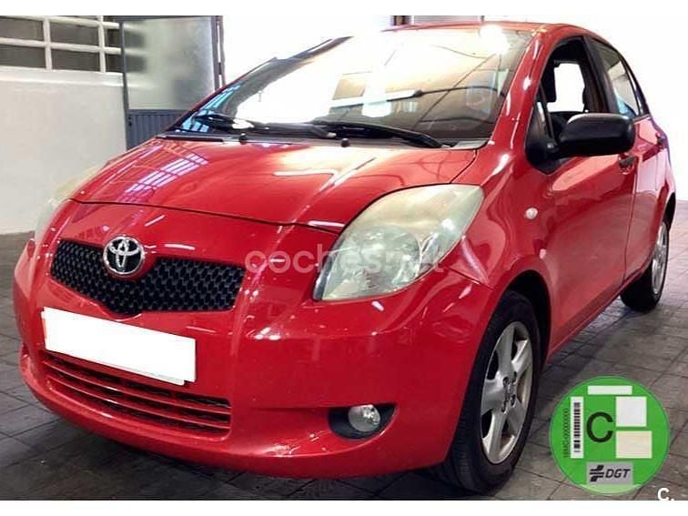 Rojo Usado 2007 Toyota Yaris Luna Berlina | 3500 € (Precio justo) - Imagen 1/4
