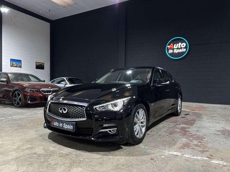 Usado Infiniti Q50 Premium 170 CV (125 kW) 2017 Negro Berlina