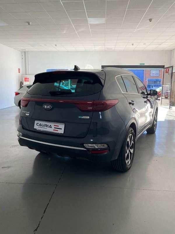 Usado Kia Sportage Plus 136 CV (100 kW) 2021 Gris SUV