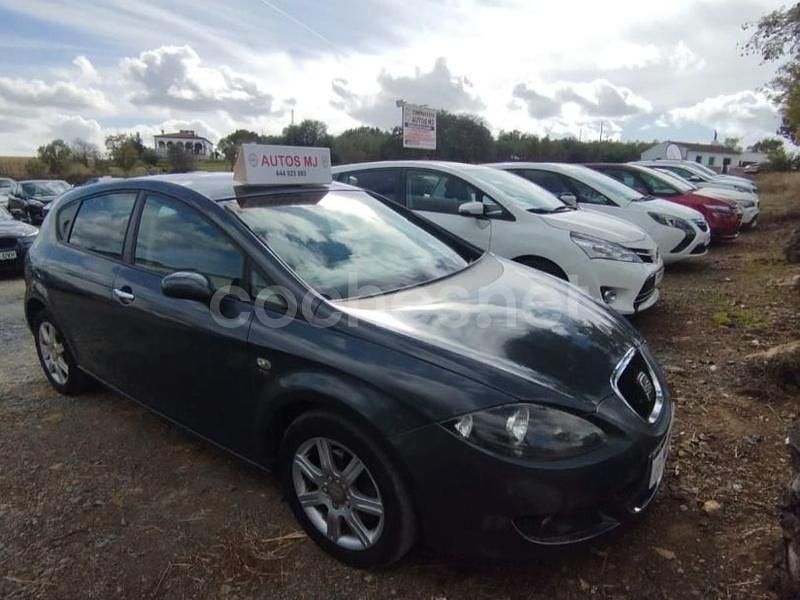 Gris / plata Usado 2007 Seat Leon Sport Berlina | 5000 € (Precio justo) - Imagen 1/4