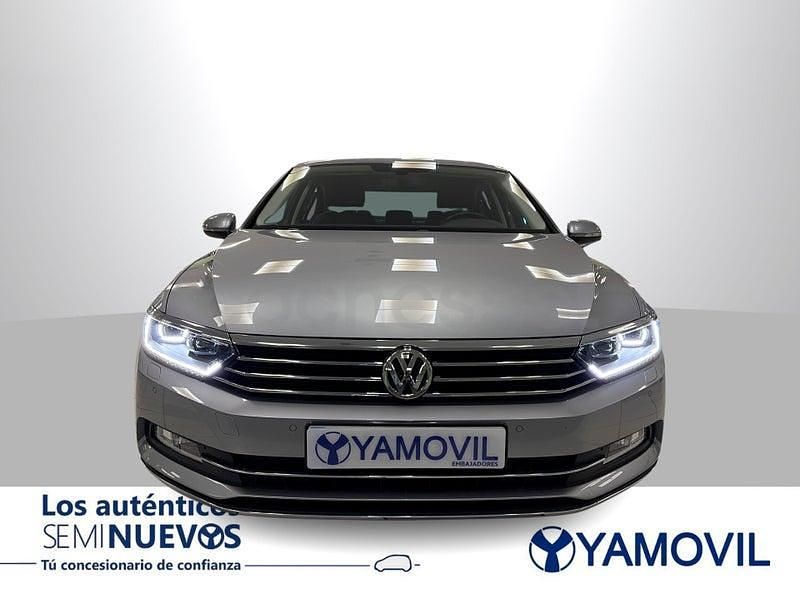 Usado VW Passat Sportline 150 CV (110 kW) 2017 Gris / plata Berlina