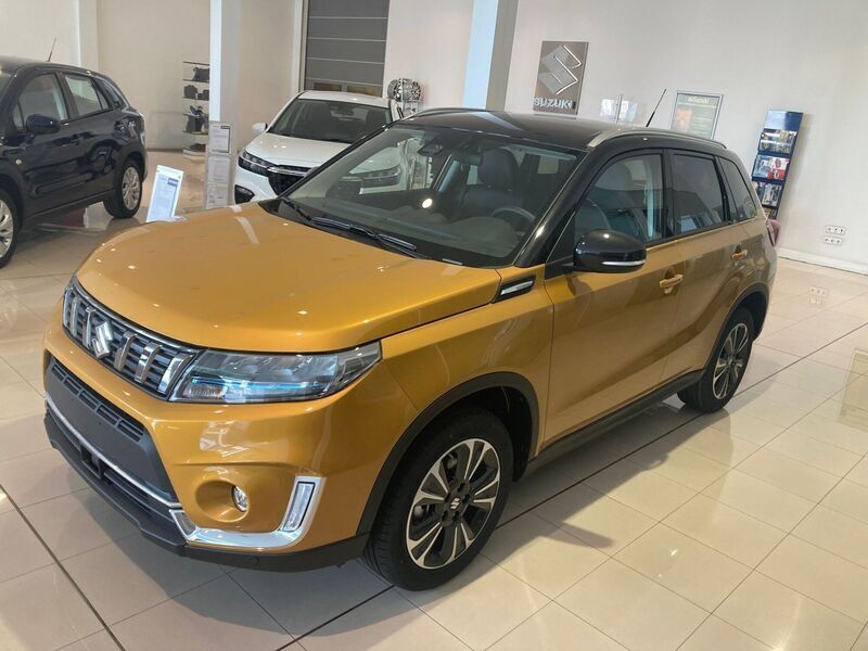 Usado Suzuki Vitara GLX 116 CV (85 kW) 2022 Amarillo SUV