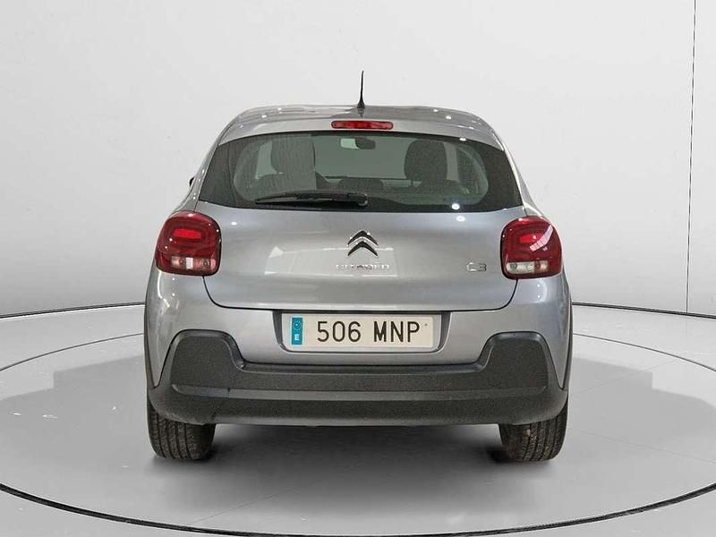 Usado Citroën C3 Feel 83 CV (61 kW) 2022 Gris Utilitario