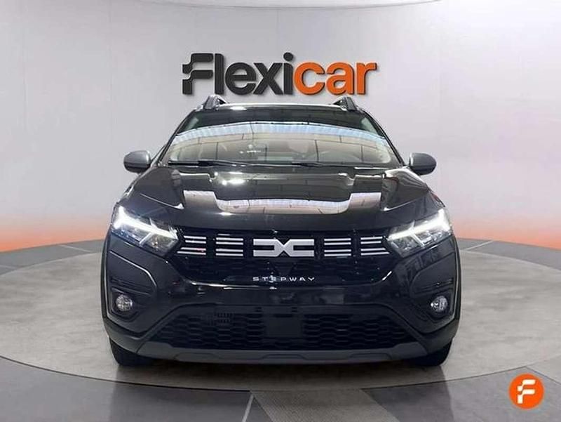 Usado Dacia Sandero Expression 91 CV (66 kW) 2024 Negro Utilitario