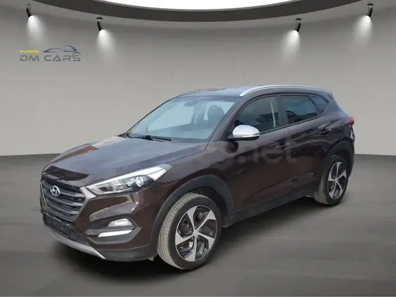 Usado Hyundai Tucson 115 CV (84 kW) 2018 Marrón SUV