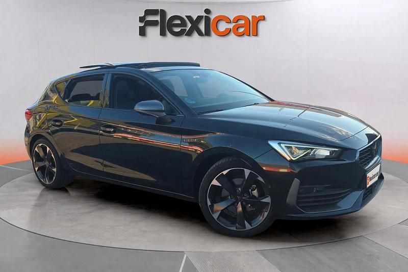 Usado Cupra Leon 150 CV (110 kW) 2024 Negro Berlina