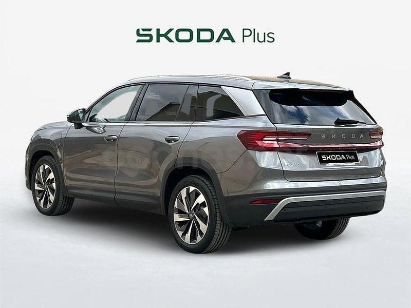 Usado Skoda Kodiaq 204 CV (150 kW) 2025 Gris SUV