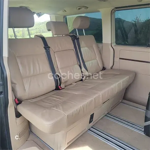 Usado VW Multivan Comfortline 174 CV (127 kW) 2005 Azul Monovolumen