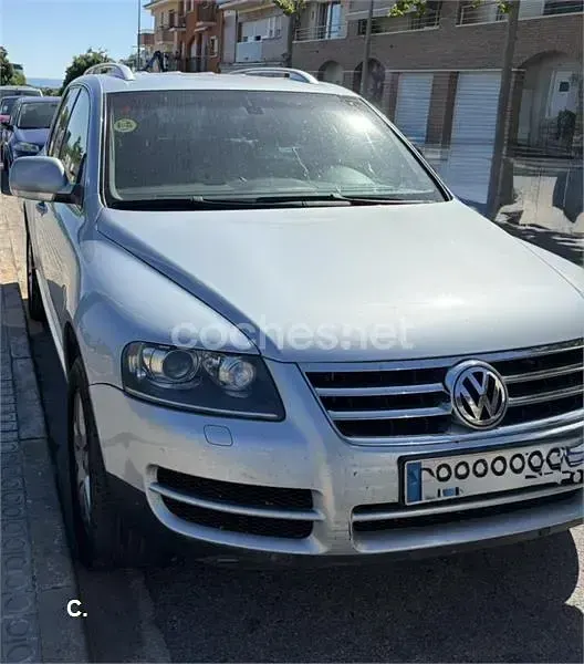 Usado VW Touareg Individual 225 CV (165 kW) 2006 Gris / plata SUV