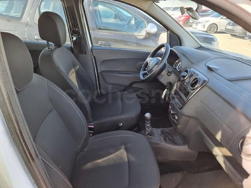 Usado Dacia Lodgy Comfort 95 CV (69 kW) 2019 Blanco Monovolumen