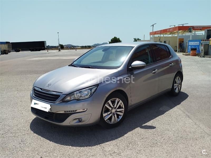 Gris / plata Usado 2016 Peugeot 308 Style Berlina | 7999 € (Super precio) - Imagen 1/4