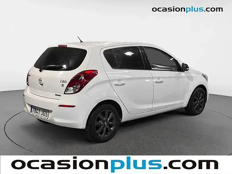 Usado Hyundai i20 GO! 75 CV (55 kW) 2015 Blanco Berlina