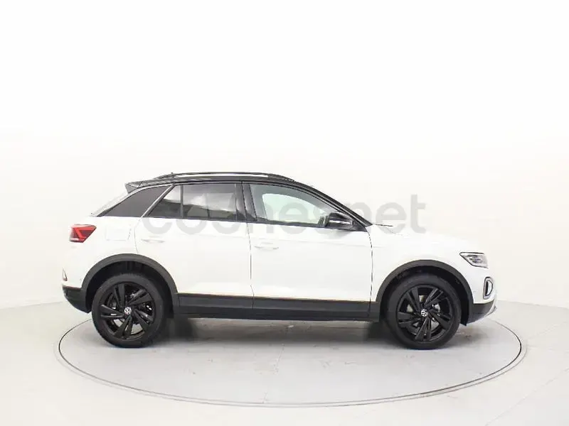 Usado VW T-Roc 115 CV (84 kW) 2025 Blanco SUV