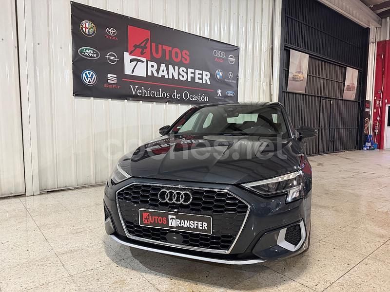 Usado Audi A3 S-Line 116 CV (85 kW) 2021 Gris / plata Berlina