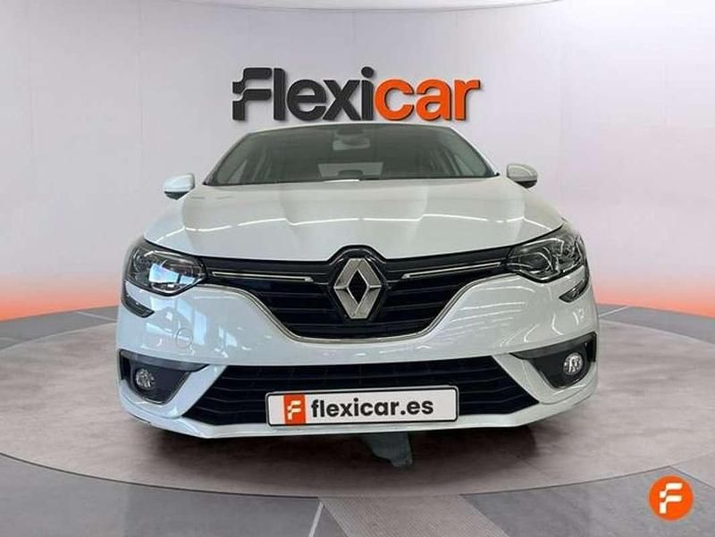 Usado Renault Mégane IV LIMITED 132 CV (97 kW) 2018 Blanco Utilitario