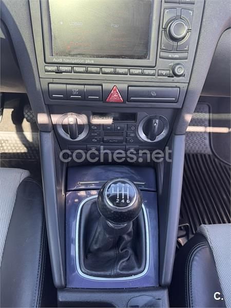 Negro Usado 2004 Audi A3 Ambition Berlina | 9000 € (Caro) - Imagen 1/4